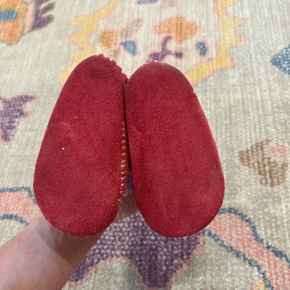 Minnetonka Pink Fringed Toddler Moccasins